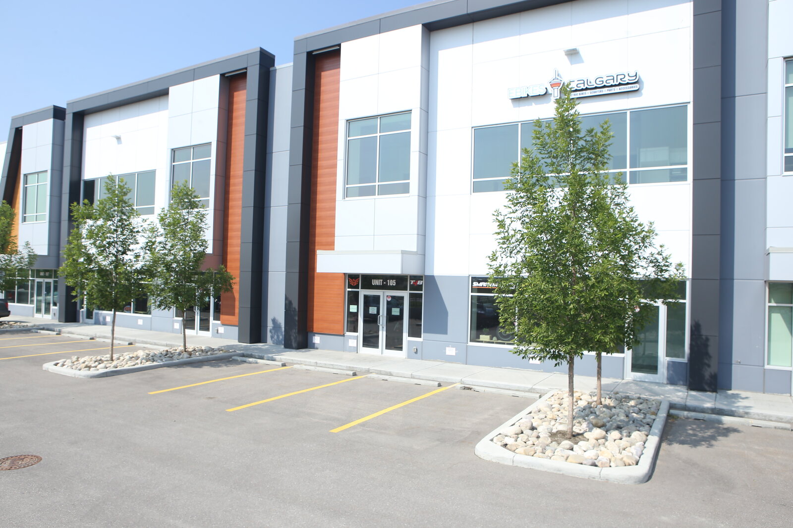 eBikes Calgary storefront in NE Calgary
